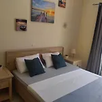 Jimmy\'S Apartment 2